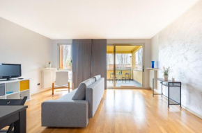Balcony Bliss! Elegant Parma Residency Parma